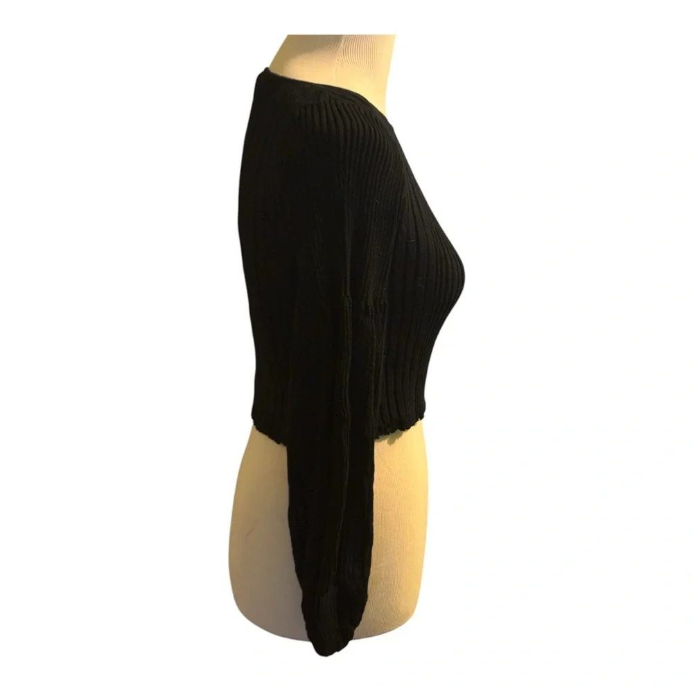 Zara Knit Medium black long sleeve cropped top blouson sleeves